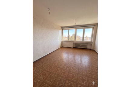 Lichtdurchflutete attraktive 3-Zimmer-Wohnung inklusive Garage in zentraler Lage von Neu-Ulm!