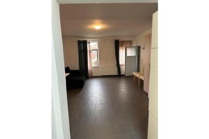 1 Zimmer, Küche, Bad, Terrasse und PKW-Stellplatz - Großenkneten