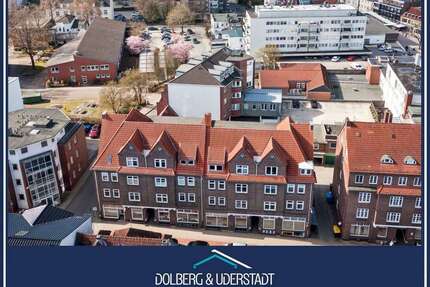 Haus zum Kaufen in Pinneberg 3.500.000,00 € 1363.5 m²