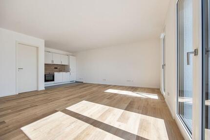 Helle 2 Zimmerwohnung mit Einbauküche und Balkon - Nürnberg Gibitzenhof