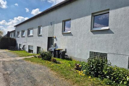 Frisch renovierte 2-Zimmer-Wohnung mit 57 m² in Blomberg-Istrup
