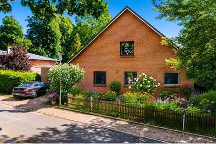 Haus zum Kaufen in Dassow 395.000,00 € 220 m²