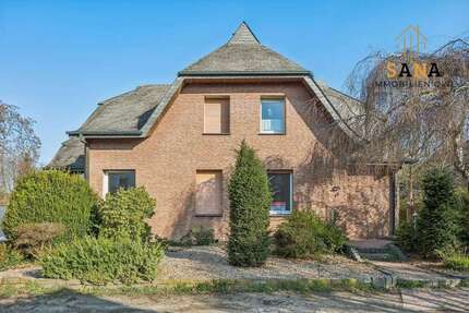 Haus zum Kaufen in Löhne 479.900,00 € 315 m²
