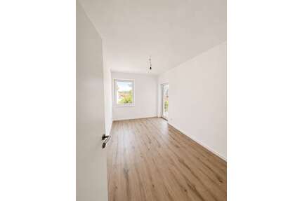 Wohnung zum Mieten in Spardorf 1.100,00 € 60.9 m²