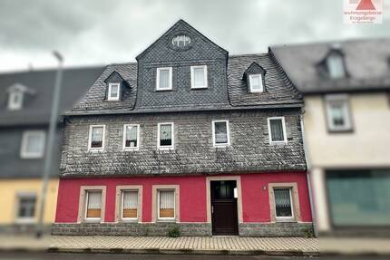 Denkmalgeschütztes Stadthaus in Hartenstein!
