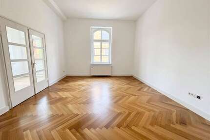 Wohnung zum Mieten in Sonneberg 620,00 € 100 m²