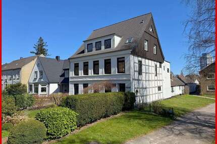 Haus zum Kaufen in Schleswig 440.000,00 € 246.56 m²