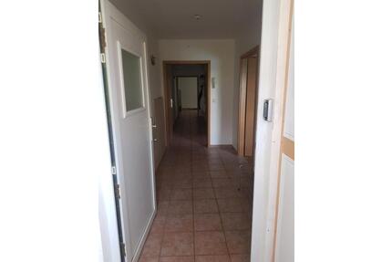 3. Zimmer Wohnung - 950,00&nbsp;EUR Kaltmiete, ca.&nbsp; 90,00&nbsp;m&sup2; in Höchstadt an der Aisch (PLZ: 91315)