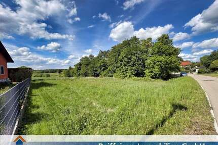 Grundstück zu verkaufen in Bernhardswald 140.000,00 € 880 m²