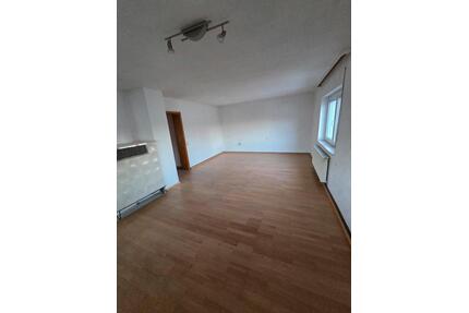 Attraktive 3-Zimmer-Wohnung mit Balkon in Vöhringen zu vermieten