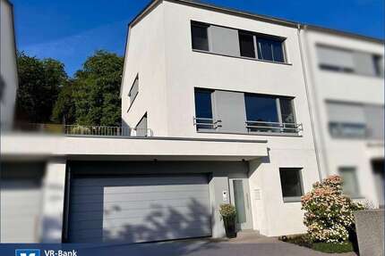 Haus zum Kaufen in Vaihingen 749.000,00 € 135 m²