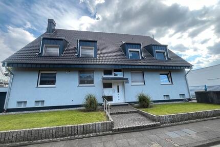 Maisonette Wohnung mit eigenem Garten und 5x Lagerhallen - Castrop-Rauxel Becklem