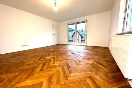 LICHTDURCHFLUTETE 3-ZIMMER-WOHNUNG IN MÖNCHRÖDEN - Rödental