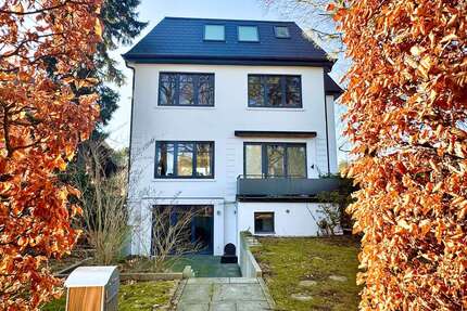 Haus zum Kaufen in Hamburg 2.800.000,00 € 346.49 m²