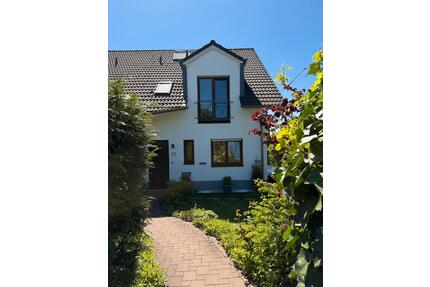 Haus Overath EBK großer Garten Teich Kamin Pool Garage BAB nah
