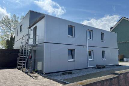 *REDUZIERT* Vielseitiges Immobilienensemble mit Halle, moderner Hauptwohnung und zwei vermieteten Wohneinheiten - eine seltene Gelegenheit mit Potenzi - Kamen Kamen-Mitte