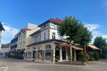 Haus zum Kaufen in Bad Salzuflen 1.250.000,00 € 434.19 m²