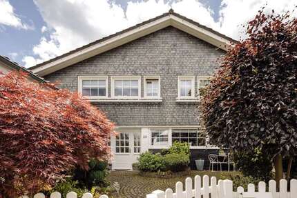 Haus zum Kaufen in Roetgen 799.000,00 € 220 m²