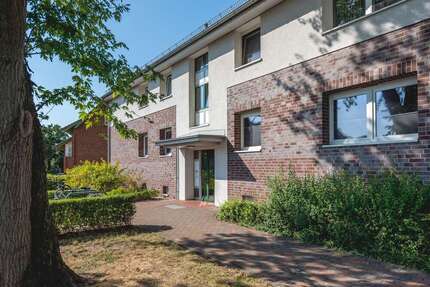Wohnung zum Mieten in Itzehoe 460,95 € 74.83 m²