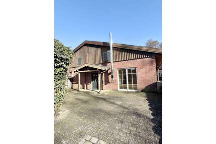 Wohnung zum Mieten in Neustadt a.Rbge. - OT Laderholz 1.100,00 € 164 m²