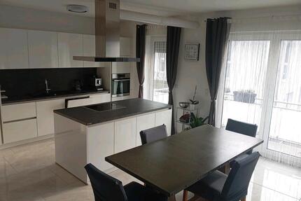 5-Zimmer-Maisonette Eigentumswohnung mit Dachterrasse - Stockstadt am Rhein