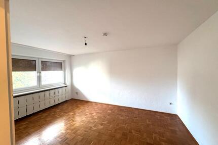 2-Zimmer Wohnung mit Balkon - renoviert (55qm) Waldkraiburg