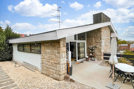 Charme trifft Potenzial - großzügiges 3-Familienhaus auf großem Grundstück! - Estenfeld