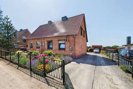 Haus zum Kaufen in Friedland 157.000,00 € 100 m²