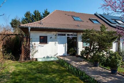 To sell: Cosy familly home in Sandweiler (Luxembourg) - Perl
