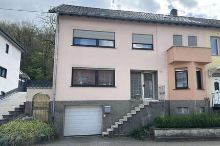 Haus zum Kaufen in Wadgassen 179.000,00 € 174 m²