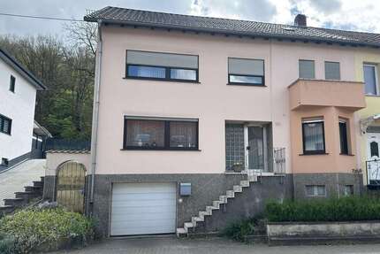 Haus zum Kaufen in Wadgassen 195.000,00 € 174 m²