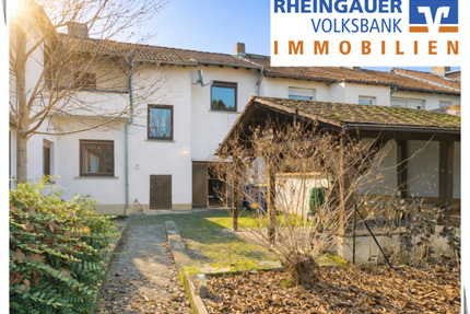Geisenheim - Reihenmittelhaus mit schönem Grundstück im 