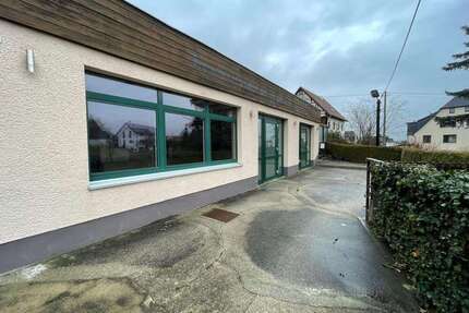 Haus zum Kaufen in Zwickau 99.000,00 € 190 m²