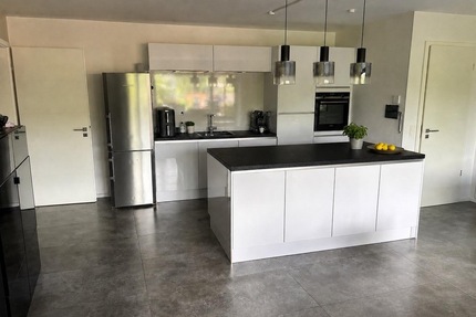 Terrassenwohnung mit eigenem Garten & Festungsblick | 107 m² | Höchberg b. Würzburg