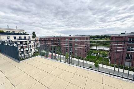 Wohnung zum Mieten in Dresden 2.300,00 € 109.3 m²