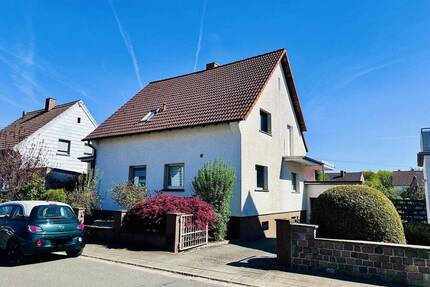 Ramstein - Miesenbach - Gepflegtes EFH mit Garage und Garten, in begehrter Wohnlage - Ramstein-Miesenbach