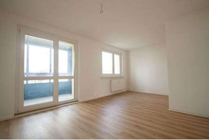 Wohnung zum Mieten in Halle (Saale) 419,00 € 58.15 m²