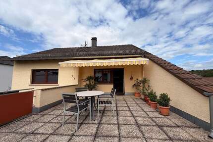 Wohnung zum Mieten in Rodenbach 1.100,00 € 89 m²