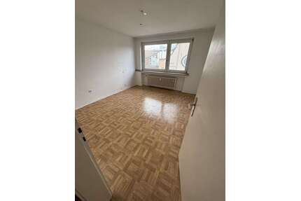Wohnung zum Mieten in Duisburg 500,00 € 75 m²