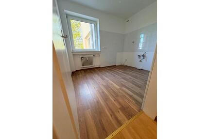 Mietswohnung in Landshut - 900,00&nbsp;EUR Kaltmiete, ca.&nbsp; 54,00&nbsp;m&sup2; in Bruckberg (PLZ: 84079)