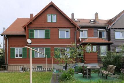 (EF1141_M) Dresden: Briesnitz, möbliertes Holzhaus mit Garten und PKW-Stellplatz
