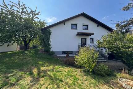 Haus zum Kaufen in Reichertshofen 624.000,00 € 270 m²