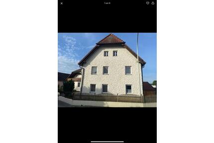 Haus renovierungsbedürftig mit großem Grundstück 675 qm - Abensberg