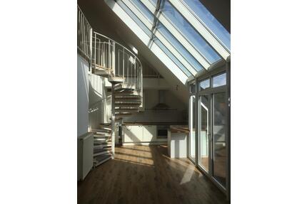 Lichtdurchflutete Penthousewohnung mit Galerie & 2 Stellplätzen - Rheine Altenrheine