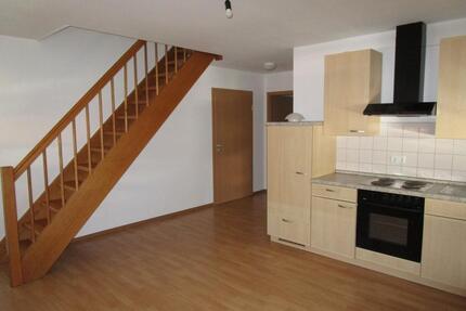 3 Zimmer Maisonette Wohnung - 570,00&nbsp;EUR Kaltmiete, ca.&nbsp; 54,00&nbsp;m&sup2; in Adelsdorf (PLZ: 91325)