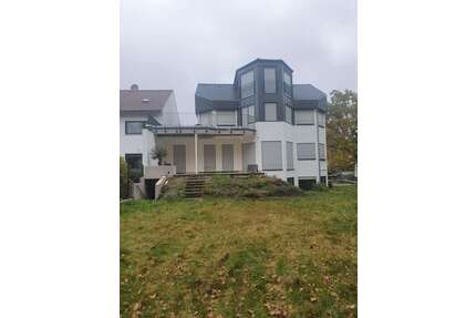 Haus zum Kaufen in Rüsselsheim 1.280.000,00 € 396 m²