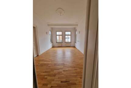 Wohnung zum Mieten in Halle (Saale) 1.400,00 € 170 m²
