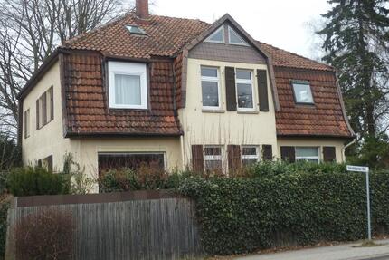 Charmante Villa Mehrfamilienhaus (PROVISIONSFREI) - Burgwedel