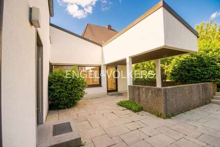 Haus zum Kaufen in Regensburg 1.250.000,00 € 146 m²
