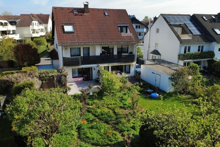 Oberursel - Bommersheim: Doppelhaushälfte mit großzügigem Grundstück!